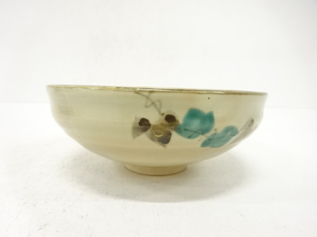  紫峰造　青蔦　茶碗